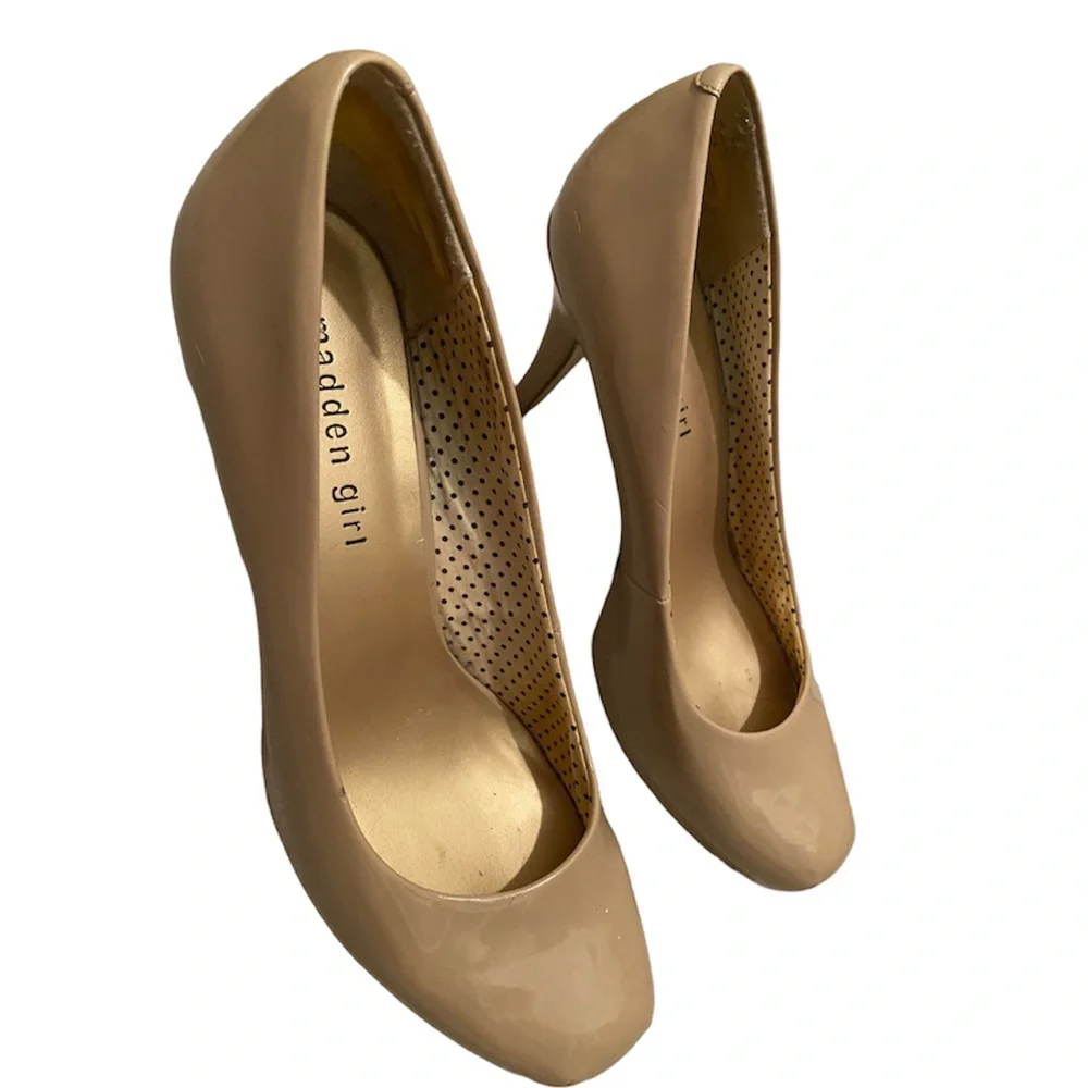Nude Beige Stiletto Steve Madden Girl Getta Round Toe Heel Platform Pumps Size 9